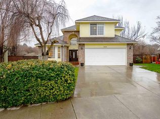243 W 23rd Pl, Kennewick, WA