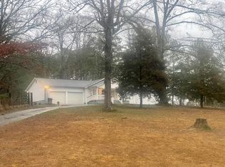 213 E Broadacre Rd NE, Dalton, GA 30721