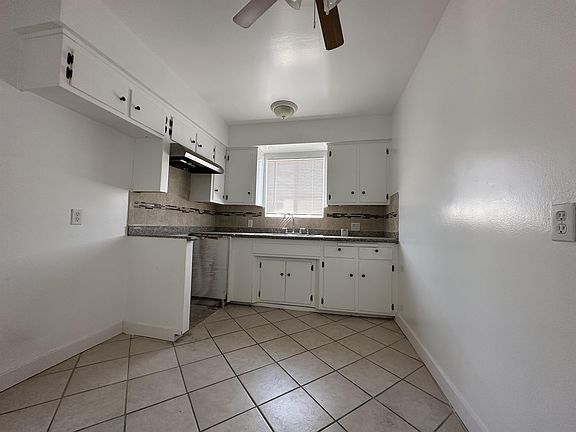 4th image of 2815 S H St APT 2