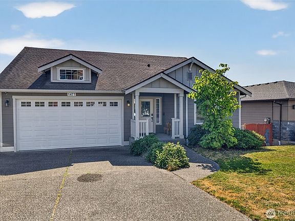 3rd image of 1477 W Gateway Heights Loop