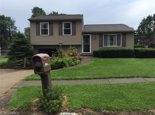 4944 Piccadilly St SW, Canton, OH 44706