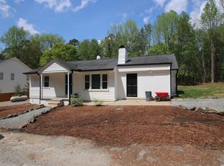 332 W Earp St, Holly Springs, NC 27540