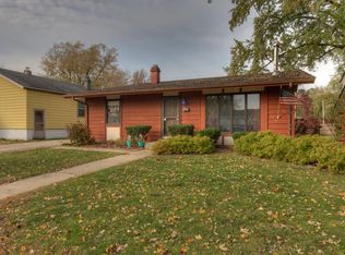 206 E Manor Dr, Griffith, IN 46319