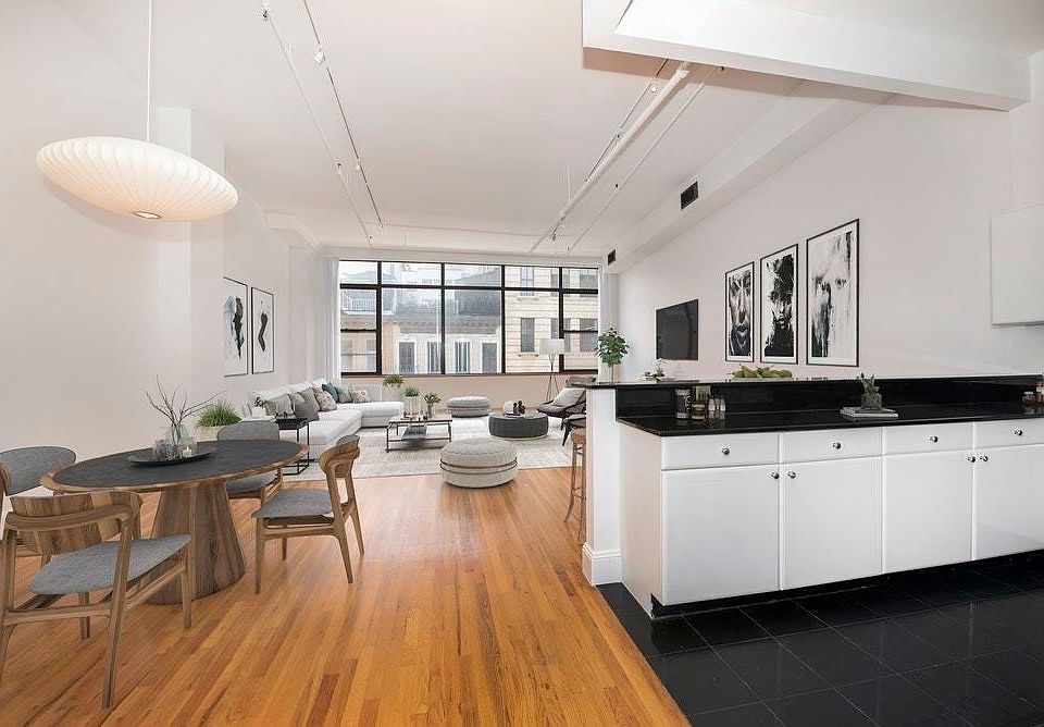 1st image of 14 Murray St APT 4