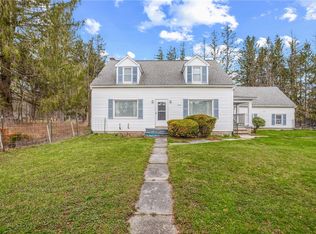 4945 Clear Shade Dr, Windber, PA 15963