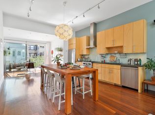 772 Treat Ave, San Francisco, CA 94110