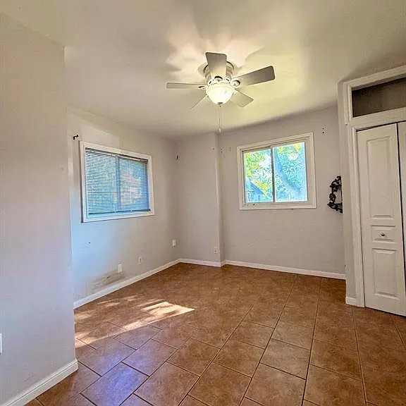 464 Janette Ave #1 — Photo 6