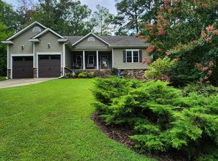 802 Sagamore Dr, Louisburg, NC 27549