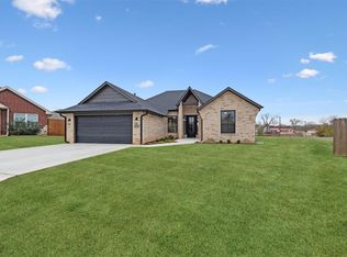 1101 Hyatt Ct, Shawnee, OK 74804