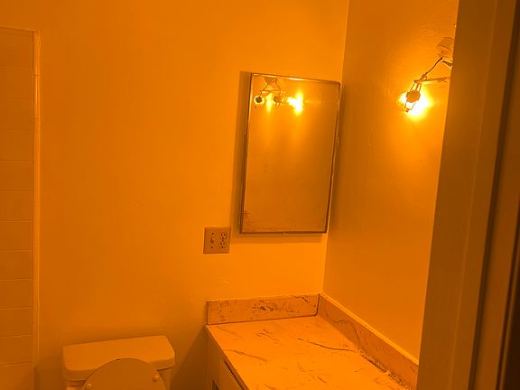 4th image of 3755 Vinton Ave APT 4