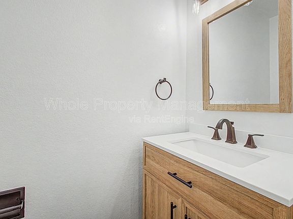 5th image of 9037 E Nassau Ave