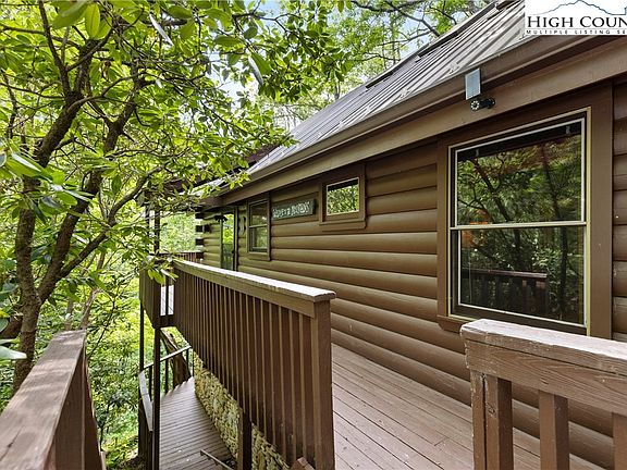4th image of 289 Grandview Drive
