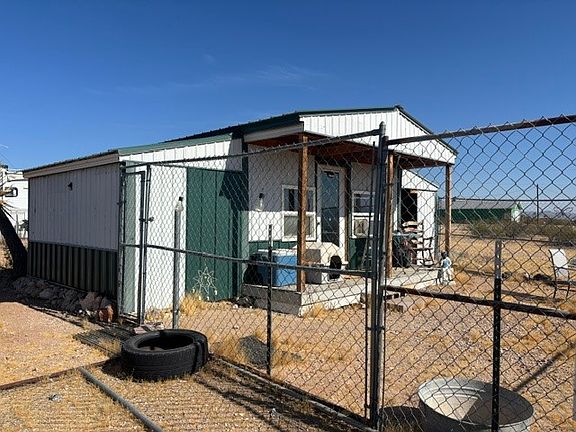4th image of 7904 W Chuar Drive