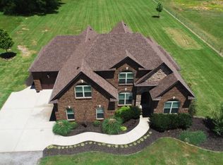 487 Rucker Rd, Murfreesboro, TN 37127