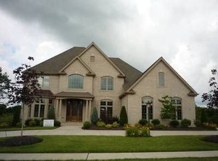 1002 Estate Dr, Moon Township, PA