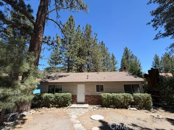 5750 Lodgepole Dr, Wrightwood, CA 92397