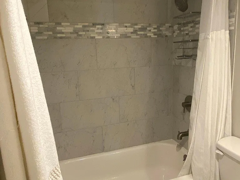 2201 N Garrett Ave #204 — Photo 17