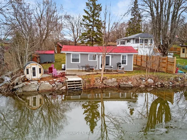 1071 C Lakeside Dr, Prince Edward County, ON K0K 1T0