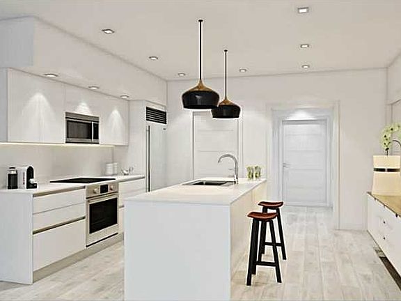 2nd image of 4510 NE 2nd Ave #302