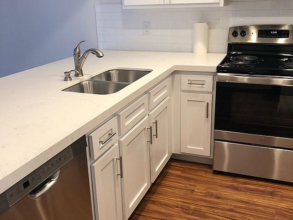 5th image of 63 Village Pkwy #63