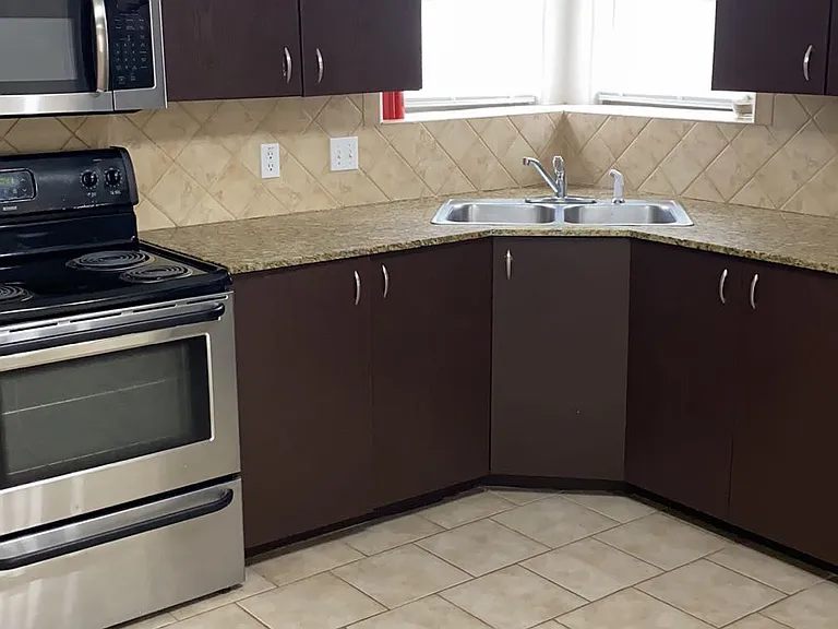 2407 Moonlight Ln #4 — Photo 6