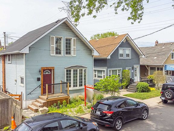 2nd image of 1 Mareve Ave