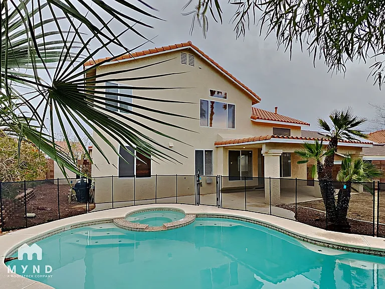 245 Farlin Cir — Photo 34