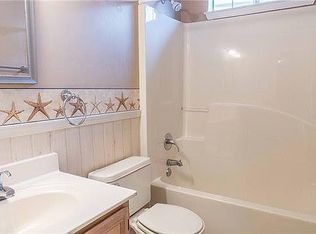 8502 S Oaks Ct, Fredericksburg, VA 22407