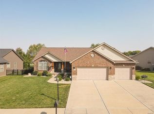 1432 Victoria Square Ct, O Fallon, IL 62269
