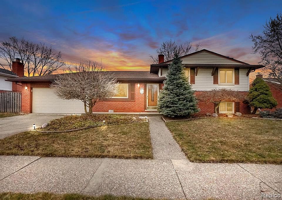 36731 Kimberly Dr, Clinton Township, MI 48035 Zillow