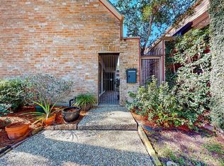 1024 Townplace St, Houston, TX 77057