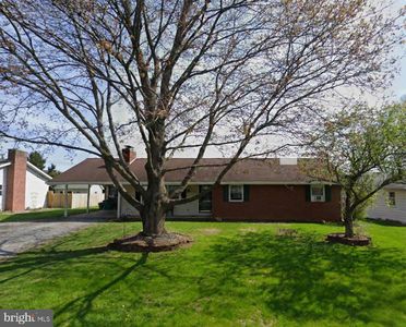 121 Patricia Ave, Centre Hall, PA, 16828