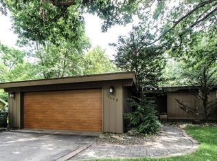 1272 33rd St SE, Cedar Rapids, IA 52403