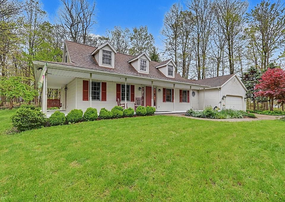 1st image of 727 Hoover Rd