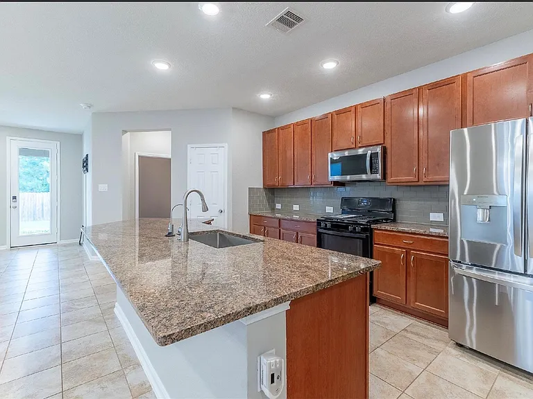 2850 Cayden Creek Way — Photo 6