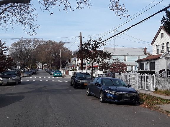 5th image of 8909 201st St