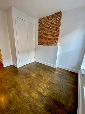 Rented by Hagstrom Management Inc | media 29