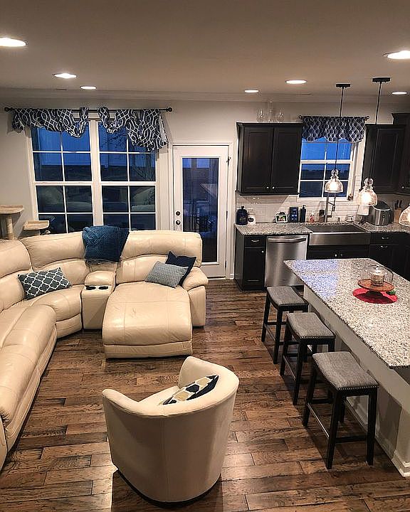 Kitchen, living room