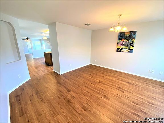 5th image of 5850 Providence Oak