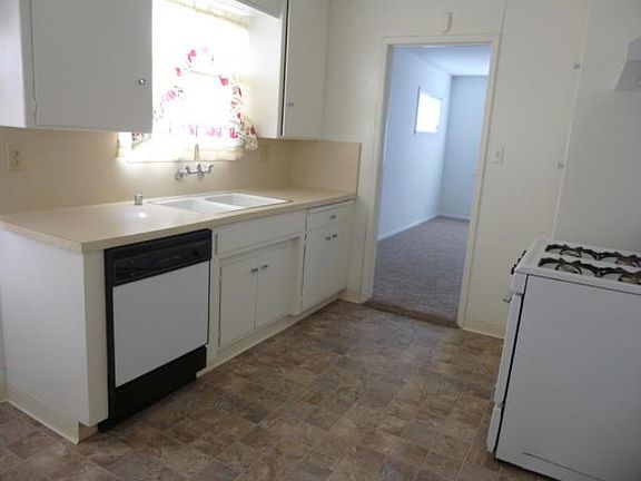 2nd image of 8107 Louise Ave
