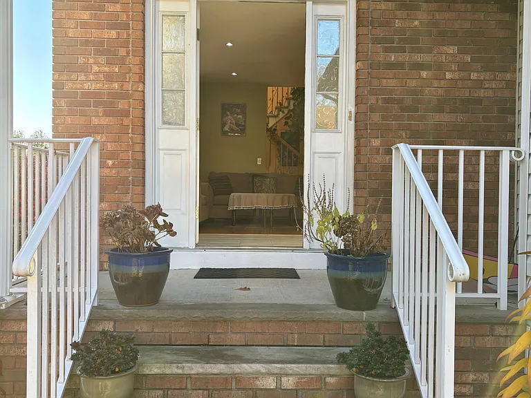 Shelley Cir — Photo 25
