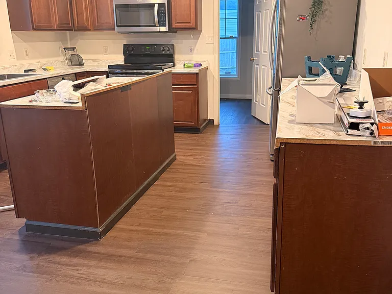 9216 Crandall Rd — Photo 3