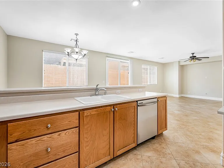 9731 Kampsville Ave — Photo 11