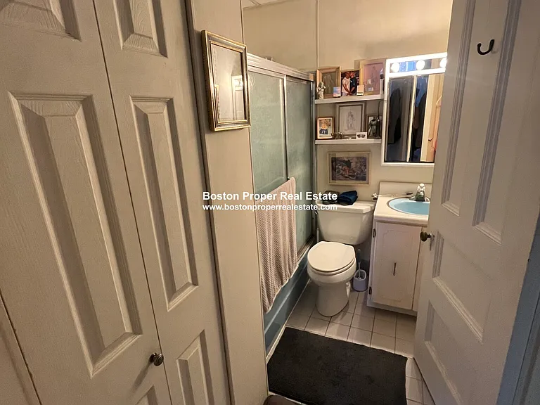 291 Newbury St #2R — Photo 7