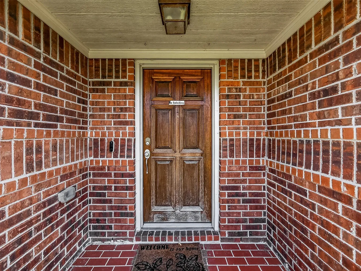 4 bed, 2.0 bath, 2125 sqft, $3,300 — Photo 4