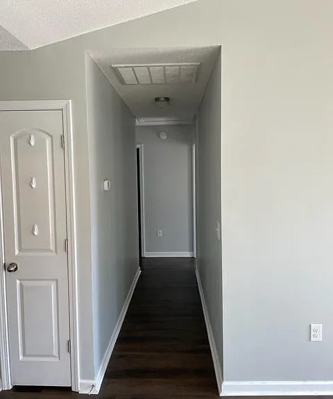 2841 Weathersby Dr — Photo 2