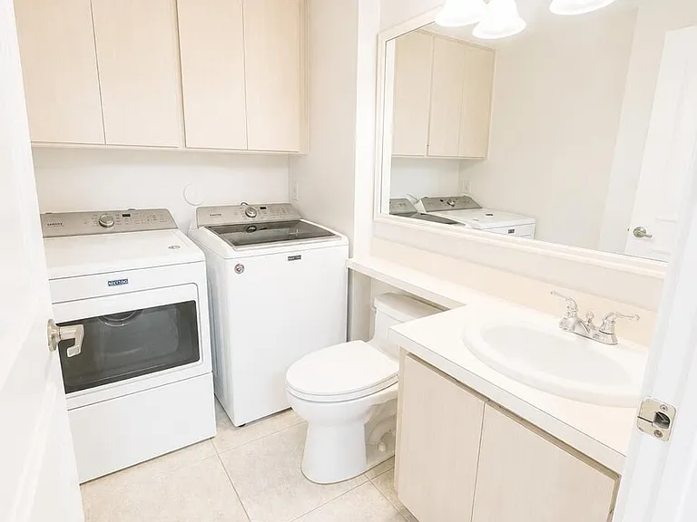 3115 Kingston Ct — Photo 7