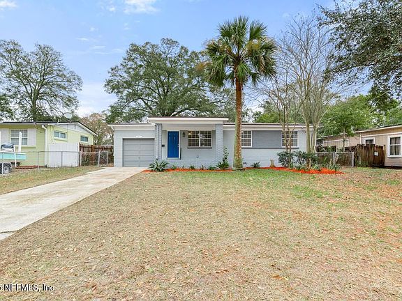 3rd image of 2621 HERRICK Drive