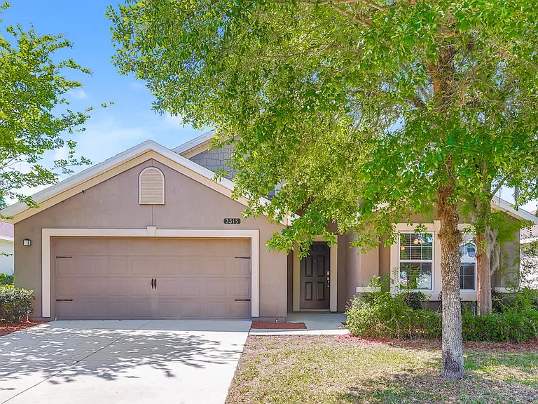 3315 Hidden Meadows Ct — Photo 1