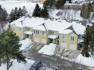 43 Hartnell Sq, Brampton, ON L6S5W8